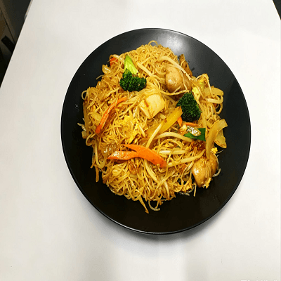 Vegetarian Singapore Rice Noodles 